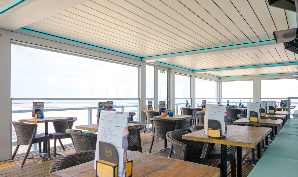 Horeca overkapping Oase Domburg met ledverlichting 