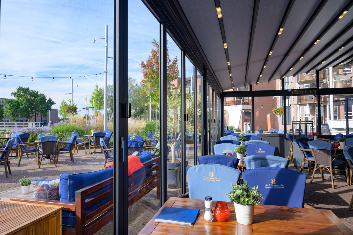 Restaurant De Harmonie terrasoverkapping grootste van de Benelux