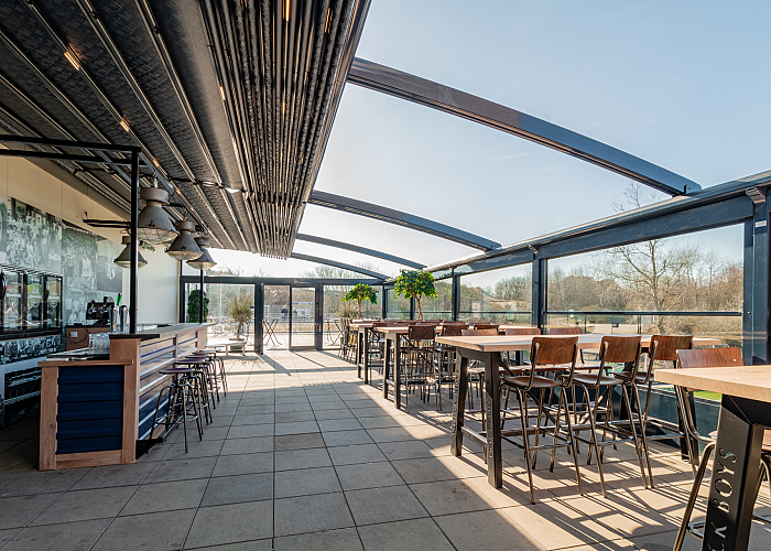 Gewelfd dak Horeca