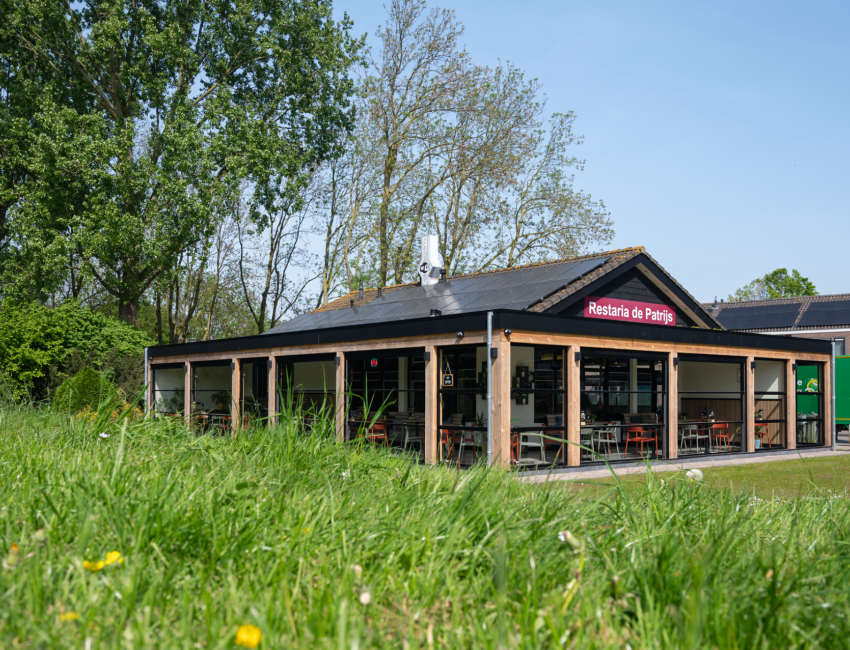 Gemotoriseerde borstwering